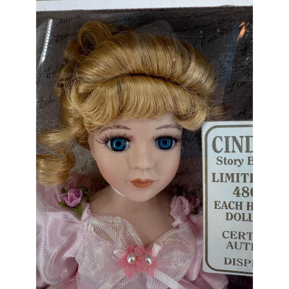 Rare Vintage 1997 FAO Schwarz Cinderella 12" Porcelain Doll NIB COA Disney Pink - Picture 11 of 17